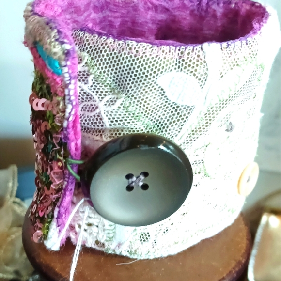 Handmade Bracelet Band: - Picture 3 of 7